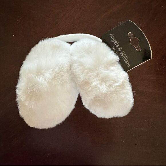 NWT Angela & William White Ear Muffs